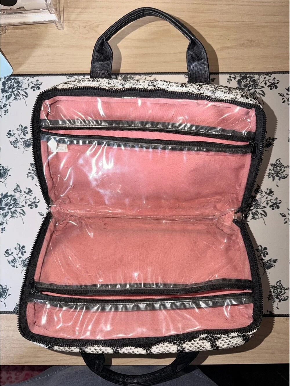 Nicole Miller New York Snakeskin Travel Cosmetic Organizer Clear Pockets